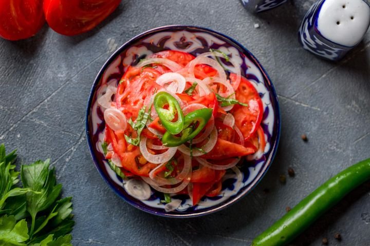 Achichuk tomato onion salad